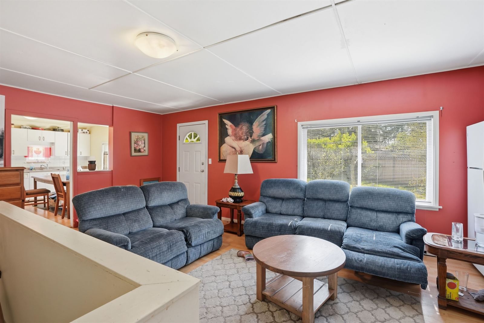 Listing Image 12