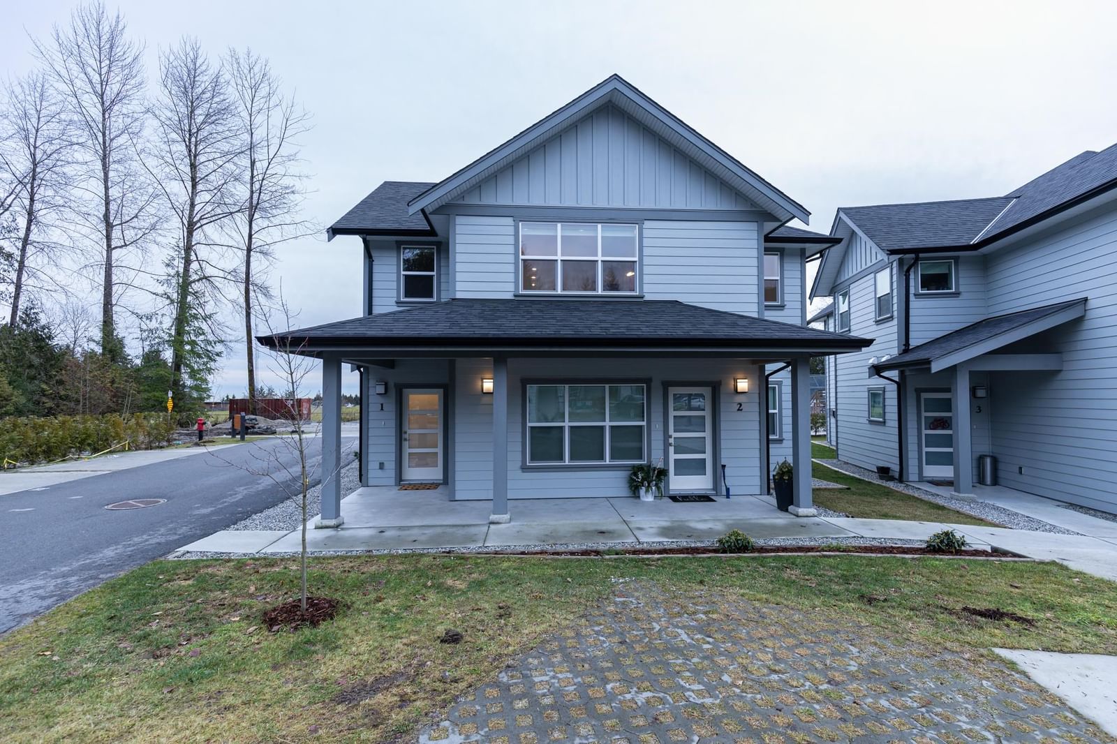 Listing Image 17