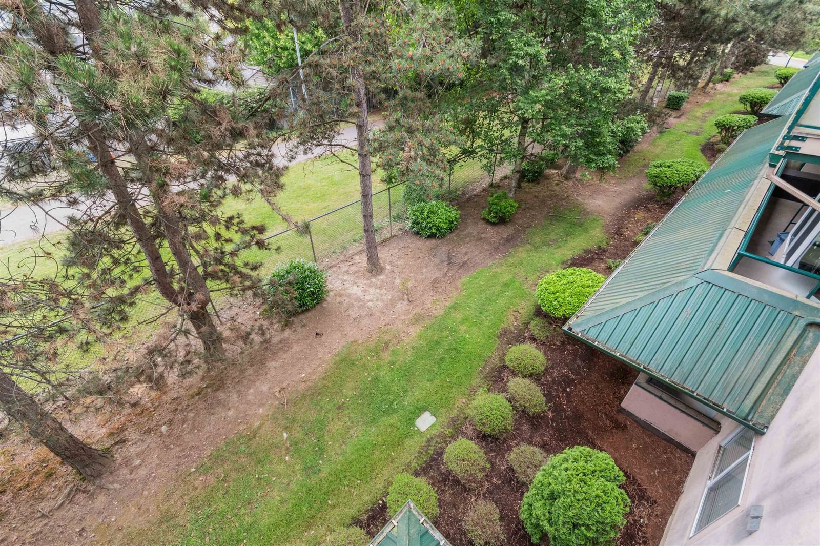Listing Image 25