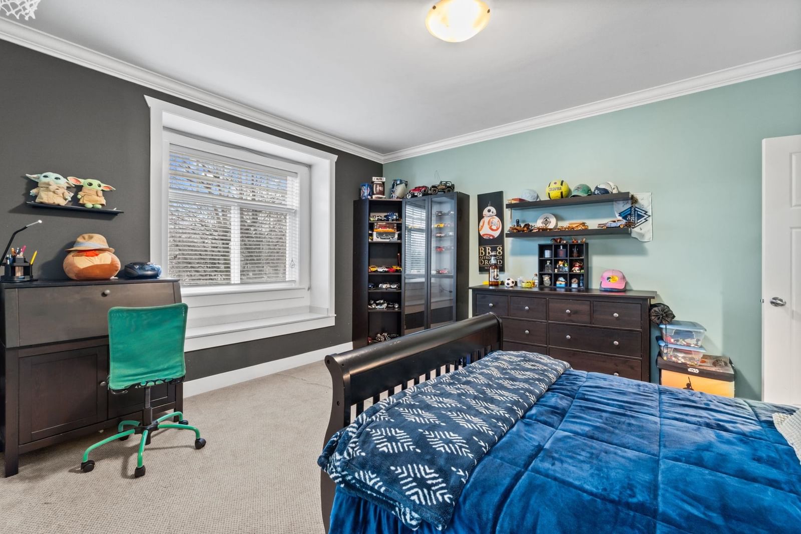 Listing Image 19