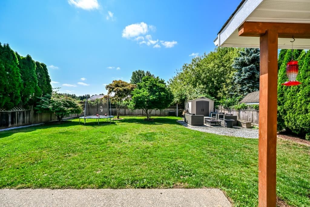 Listing photo 4