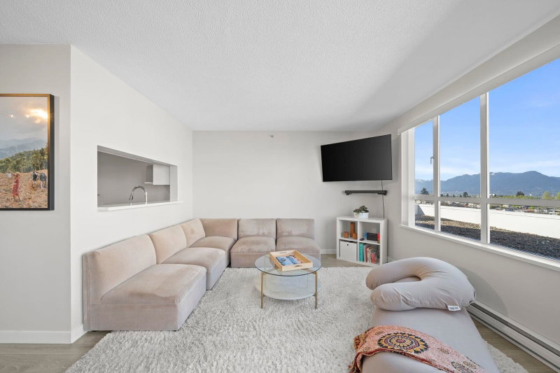 1208 - 3455 Ascot Place