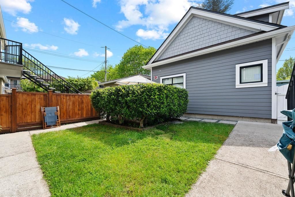 Listing Image 23