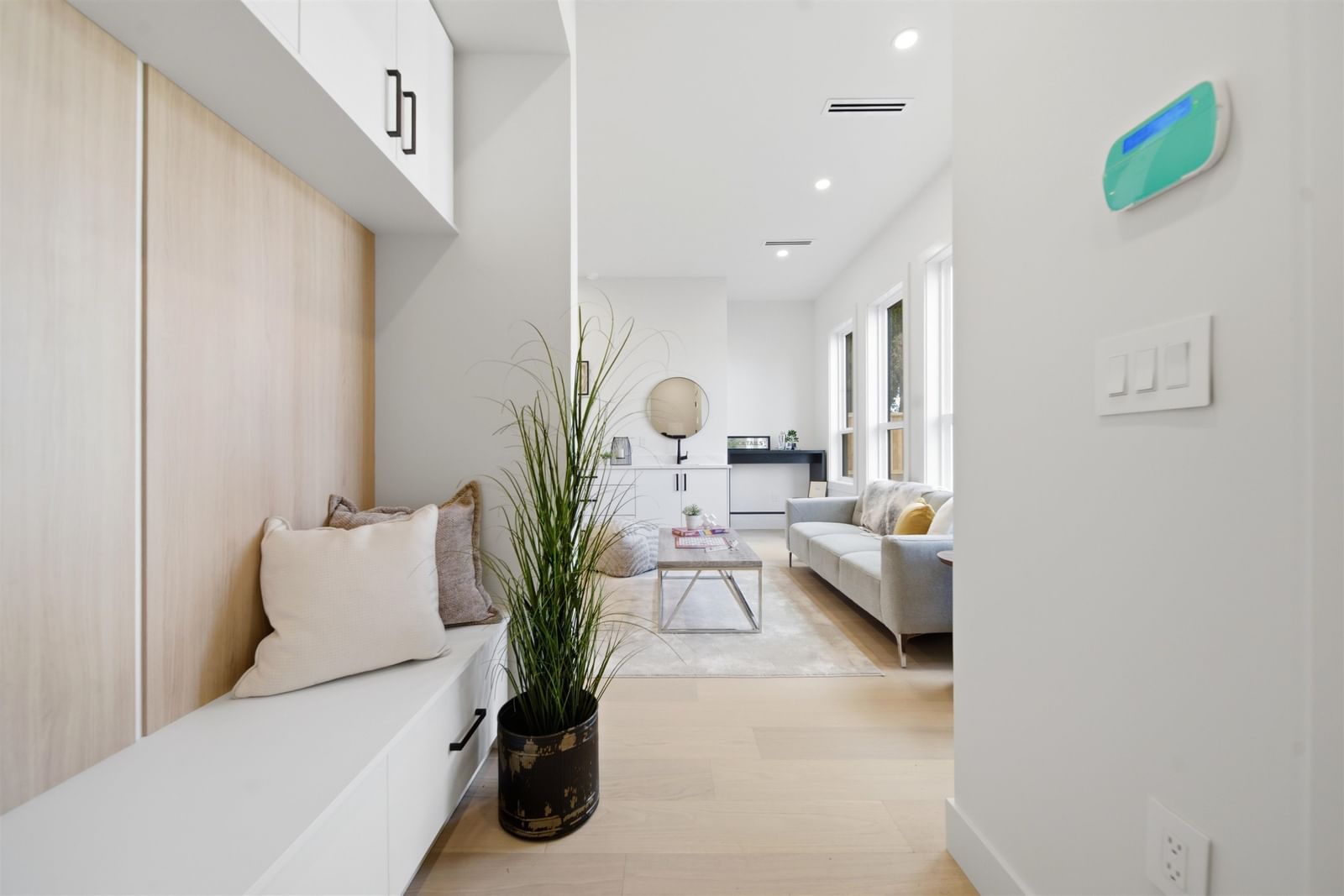 Listing Image 22