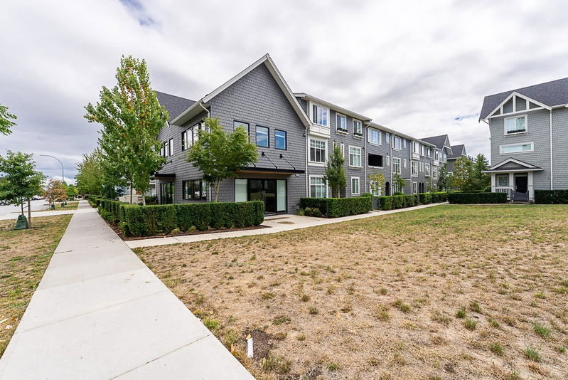 26 - 15850 85 Avenue