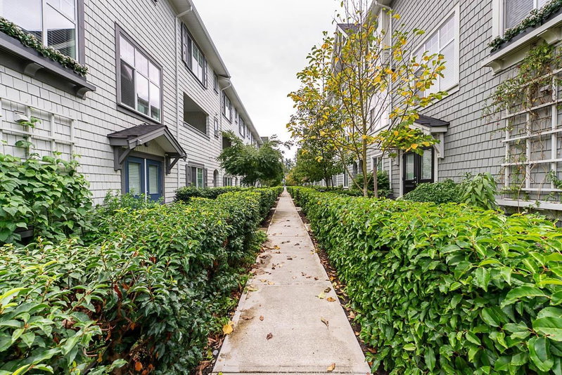 26 - 15850 85 Avenue