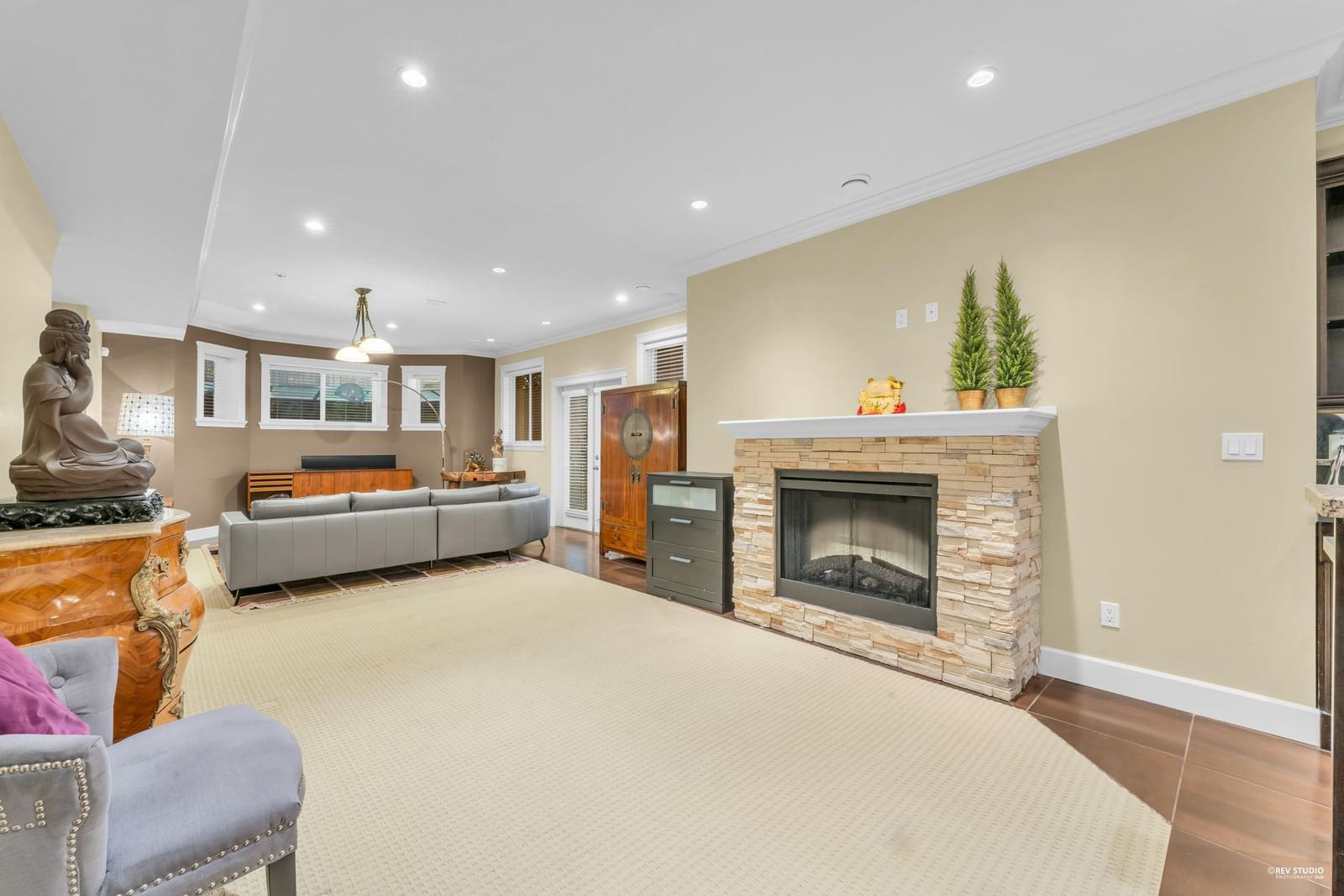 Listing Image 20