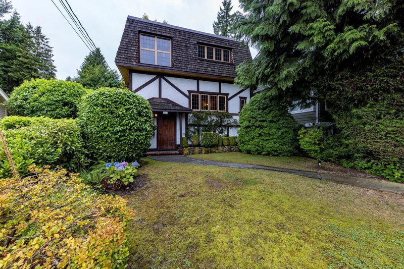 292 St. James Road E