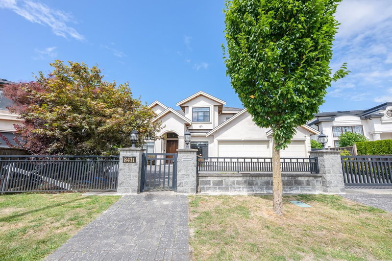 8411 Fairhurst Road