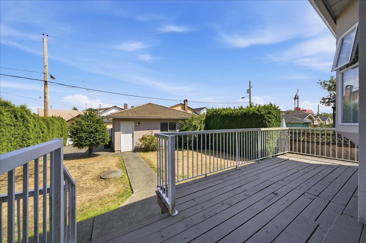 Listing Image 21