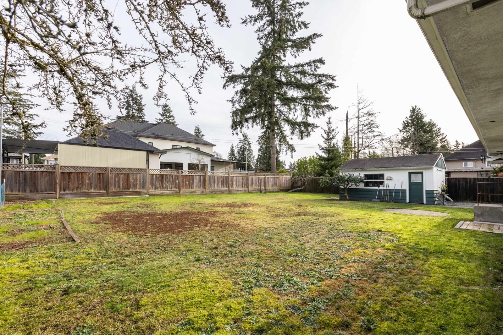 Listing Image 23