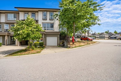 16 - 19505 68a Avenue