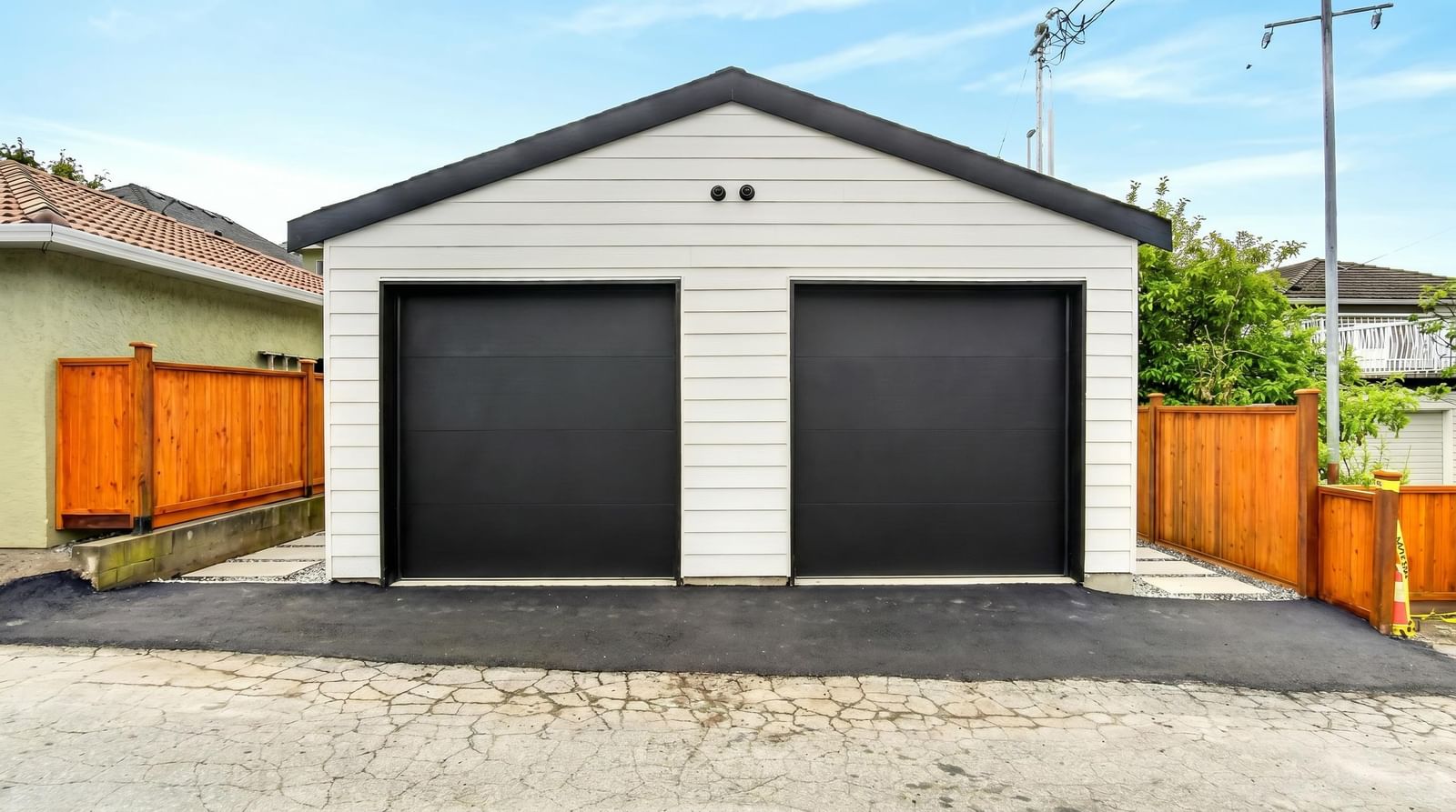 Listing Image 28