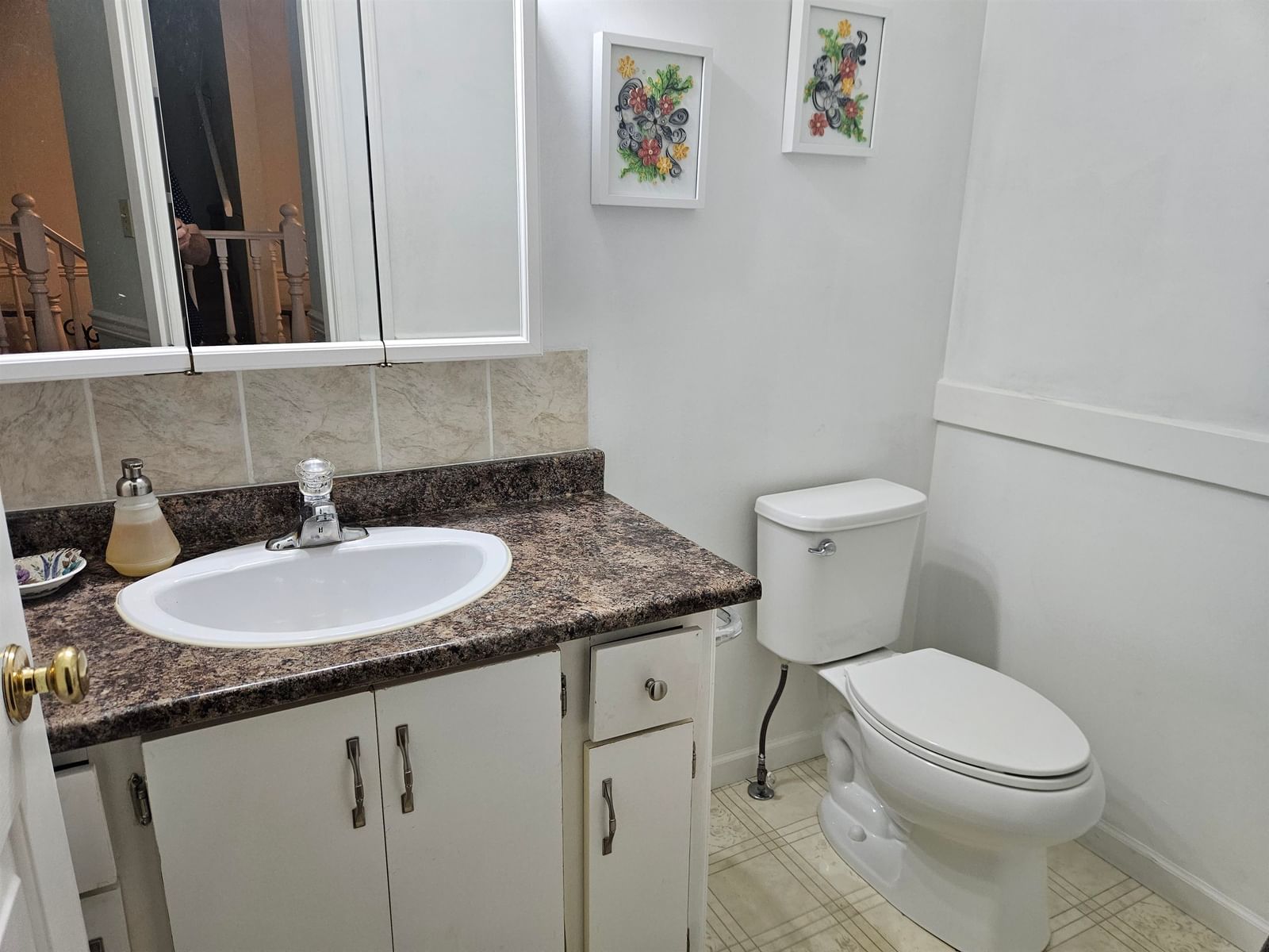 Listing Image 11