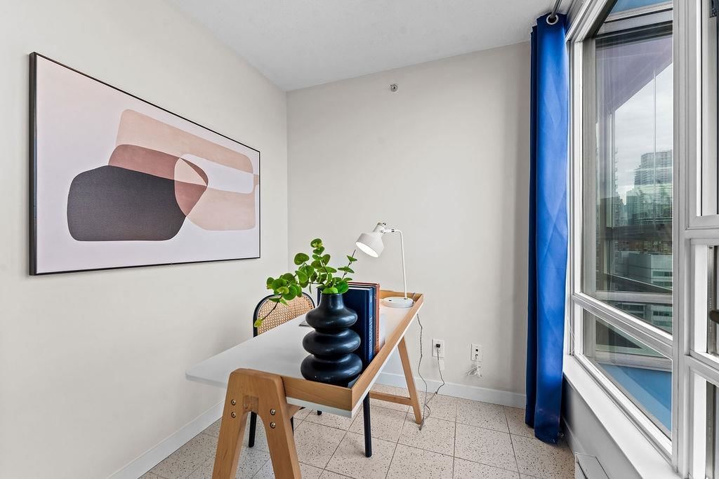Listing Image 20