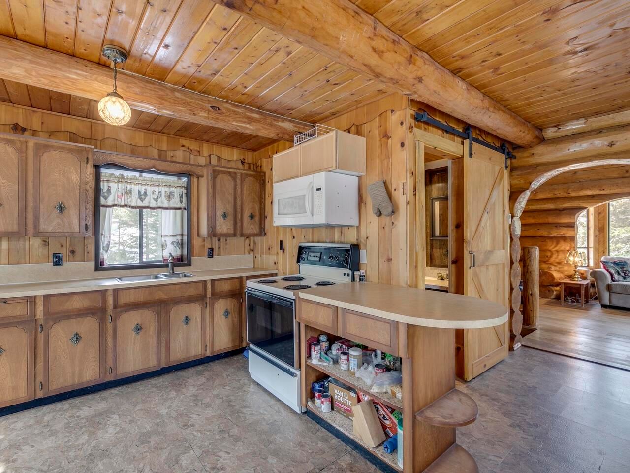 Listing Image 14