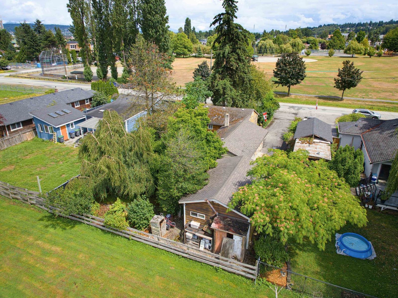 Listing Image 16