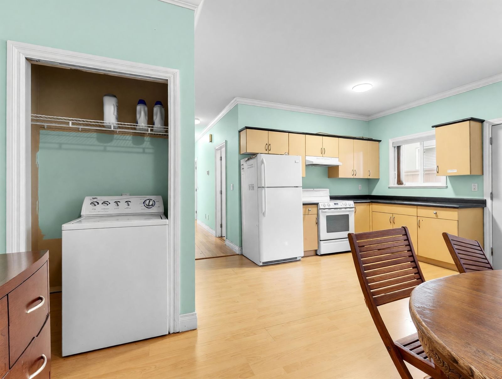 Listing Image 22