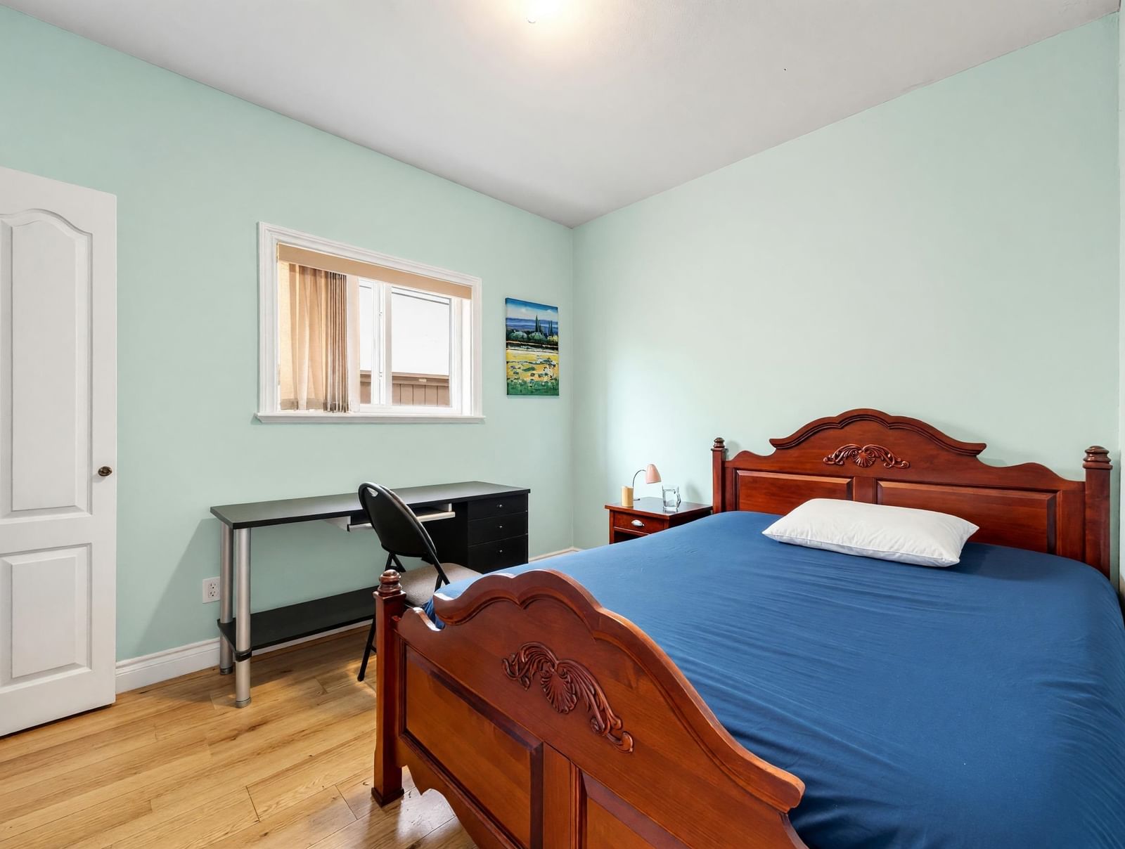 Listing Image 24