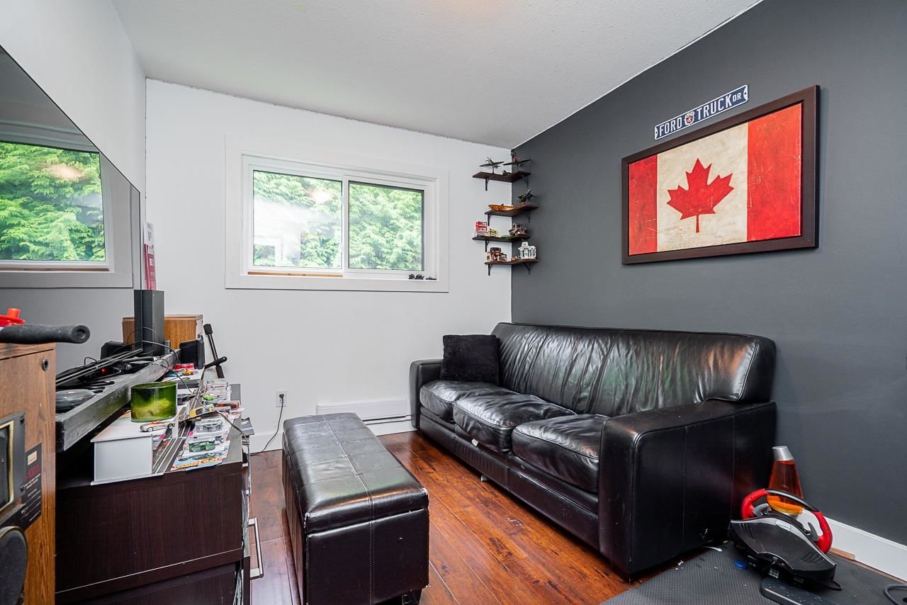 Listing Image 25