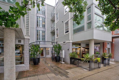 417 - 2929 4th Avenue W