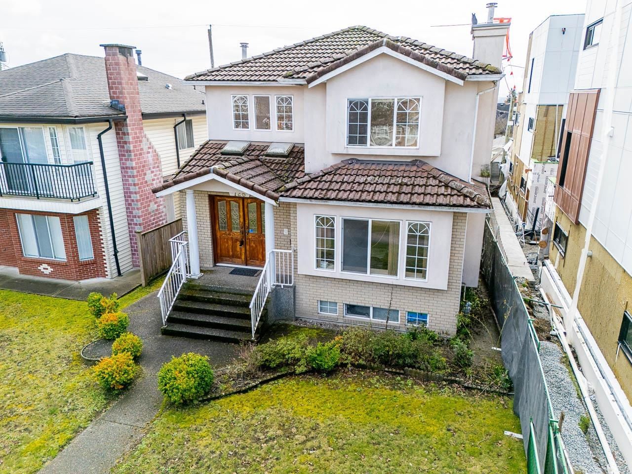 Listing Image 13