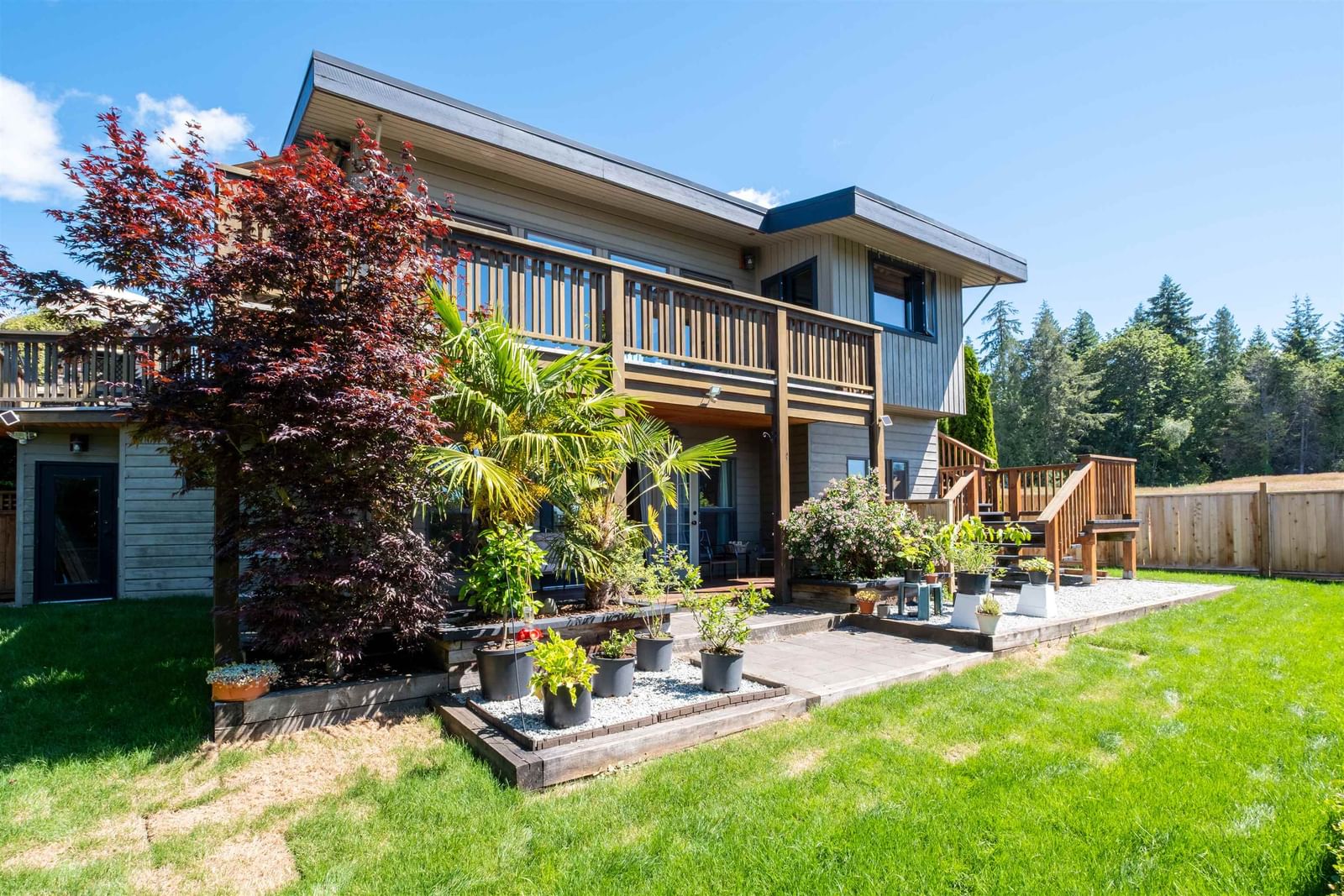 Listing Image 19