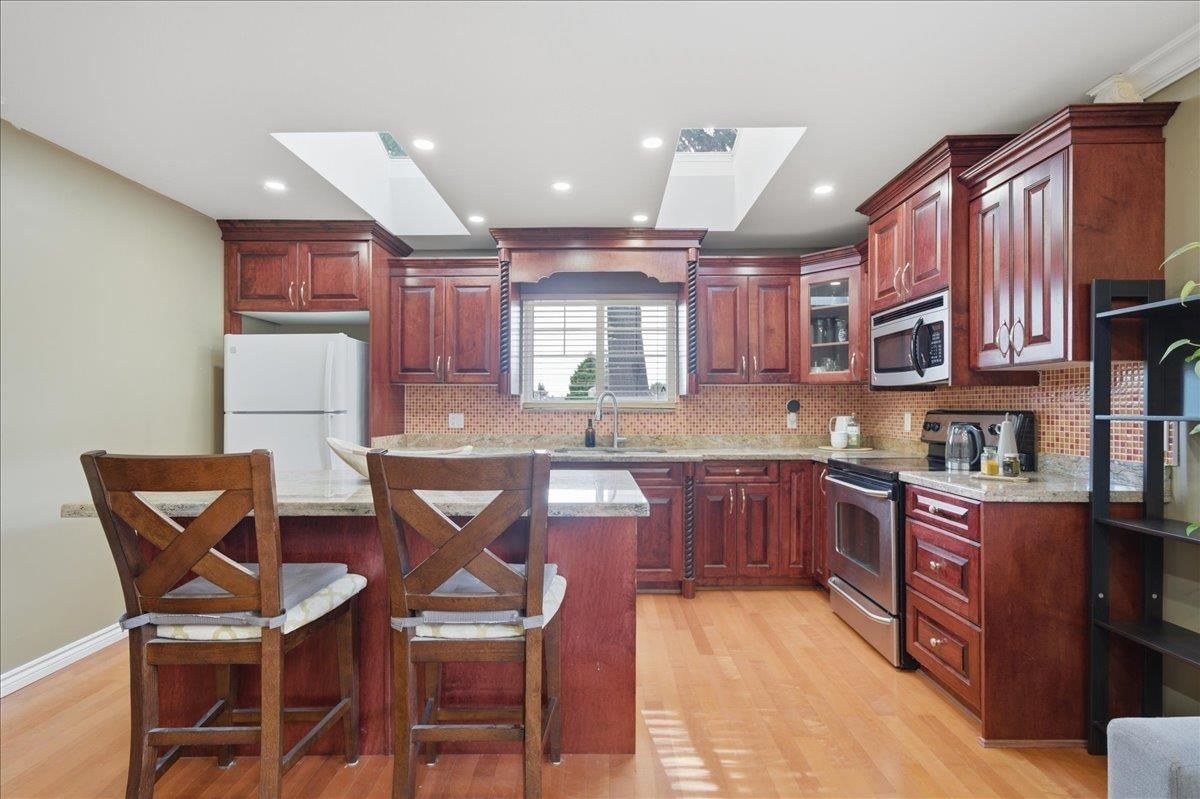 Listing Image 18