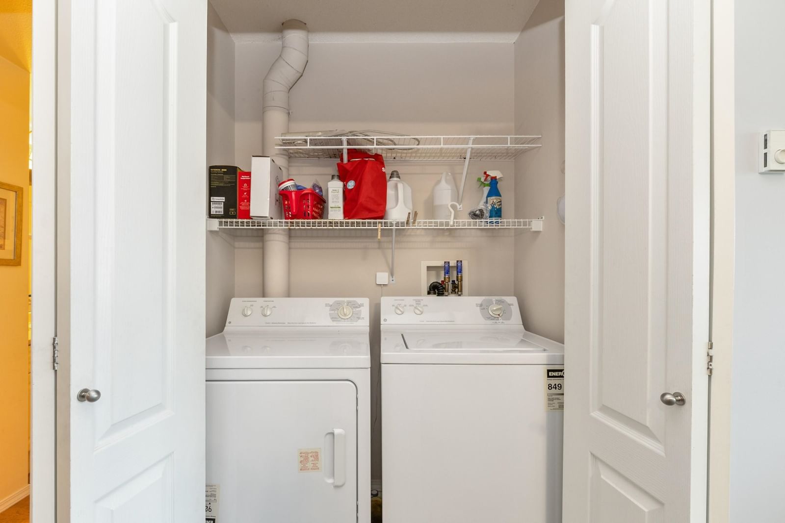 Listing Image 18