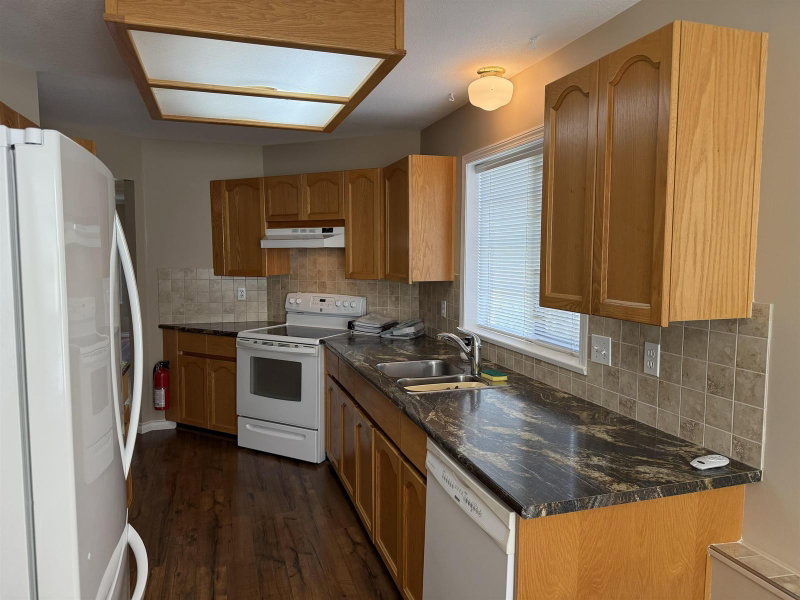 36 - 3115 Trafalgar Street