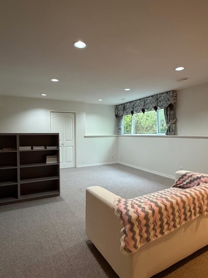 2533 Jade Place