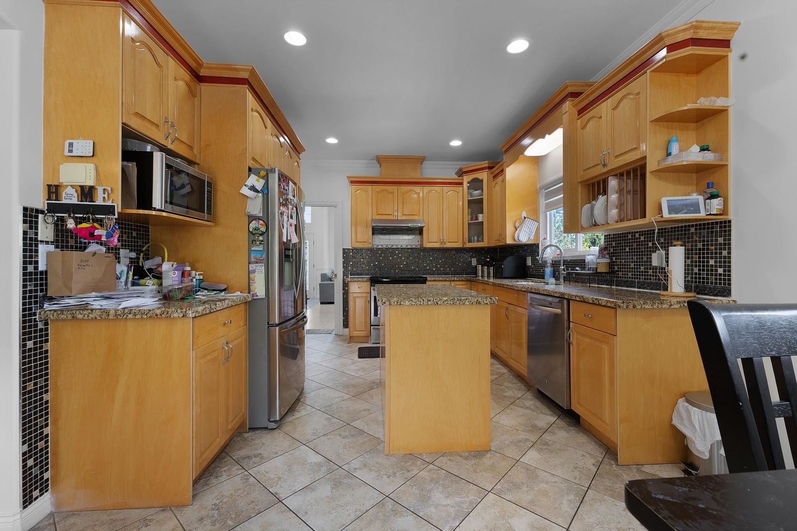 Listing Image 8