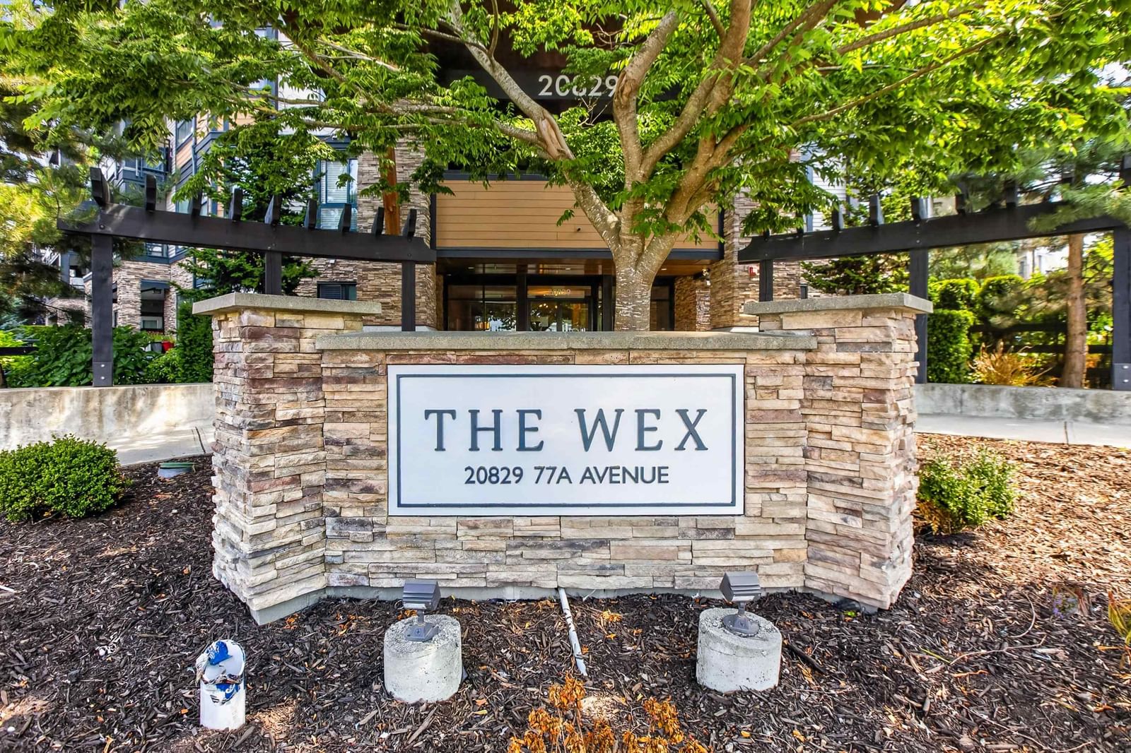 Listing Image 21