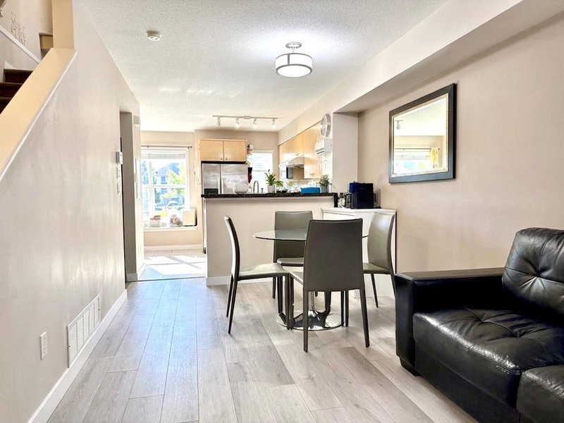 19 - 7100 Lynnwood Drive