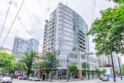 906 - 822 Seymour Street