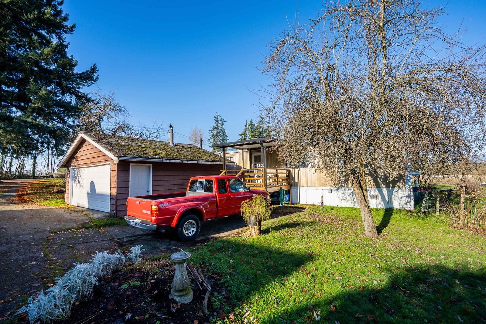 Listing Image 5