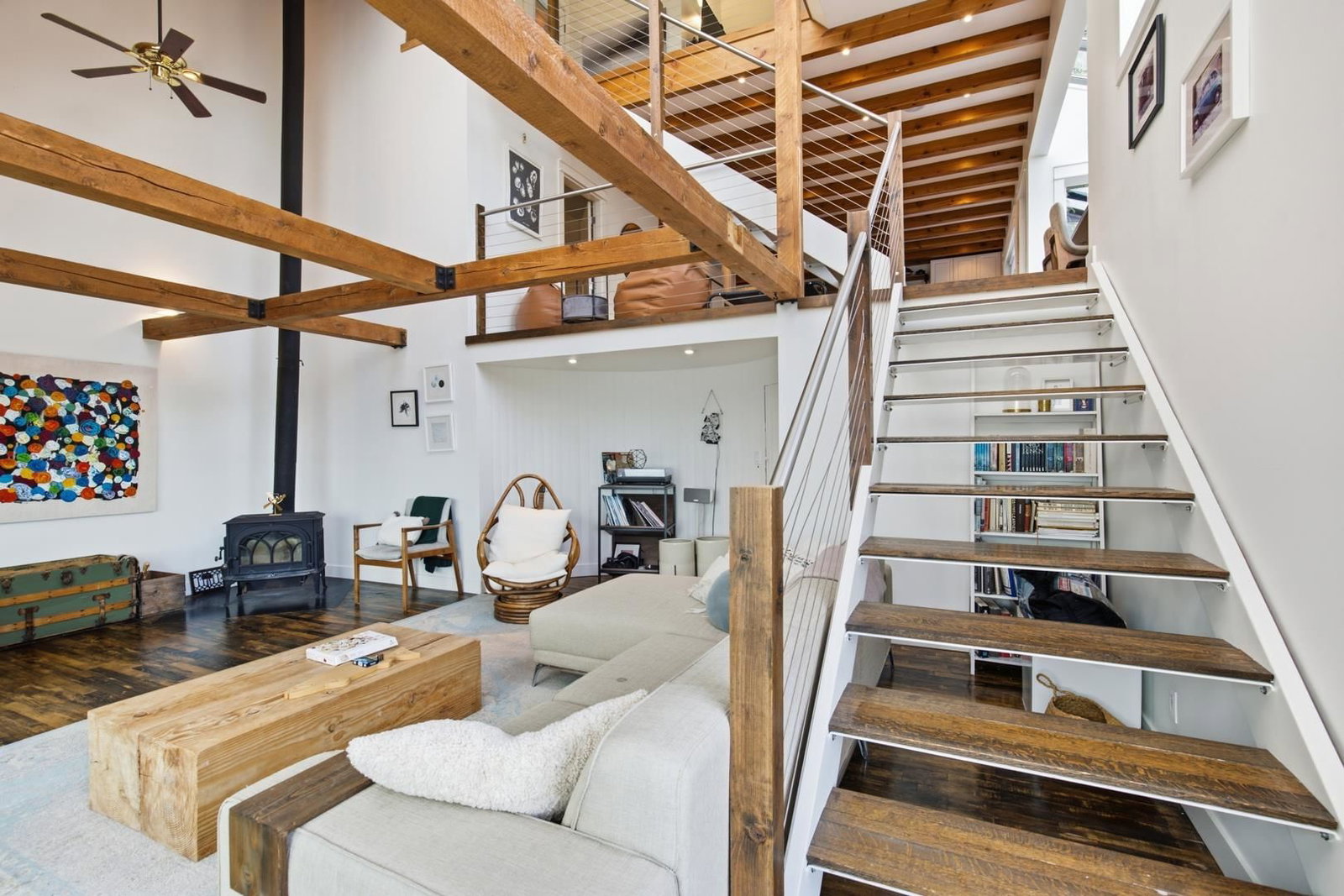Listing Image 9