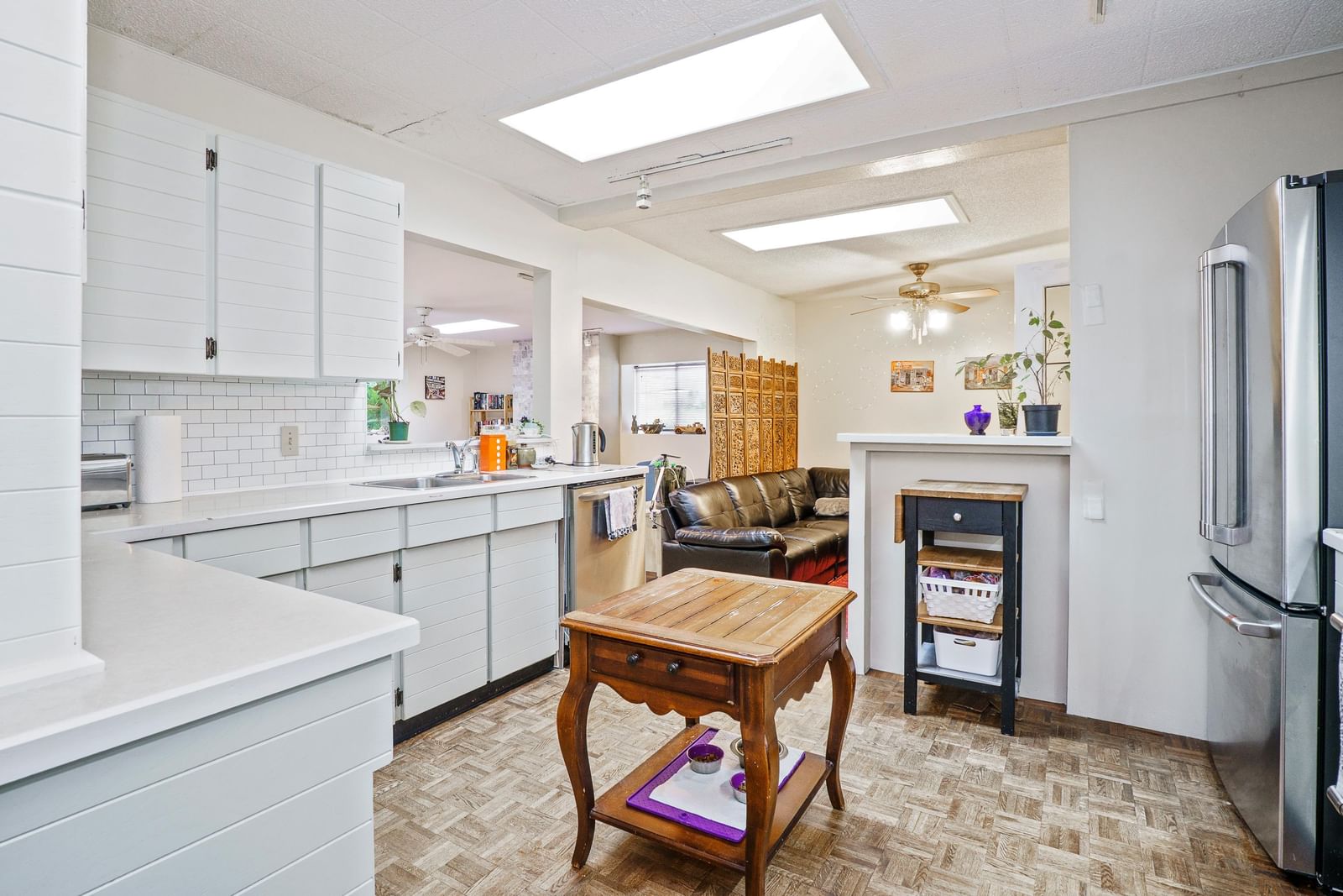 Listing Image 13