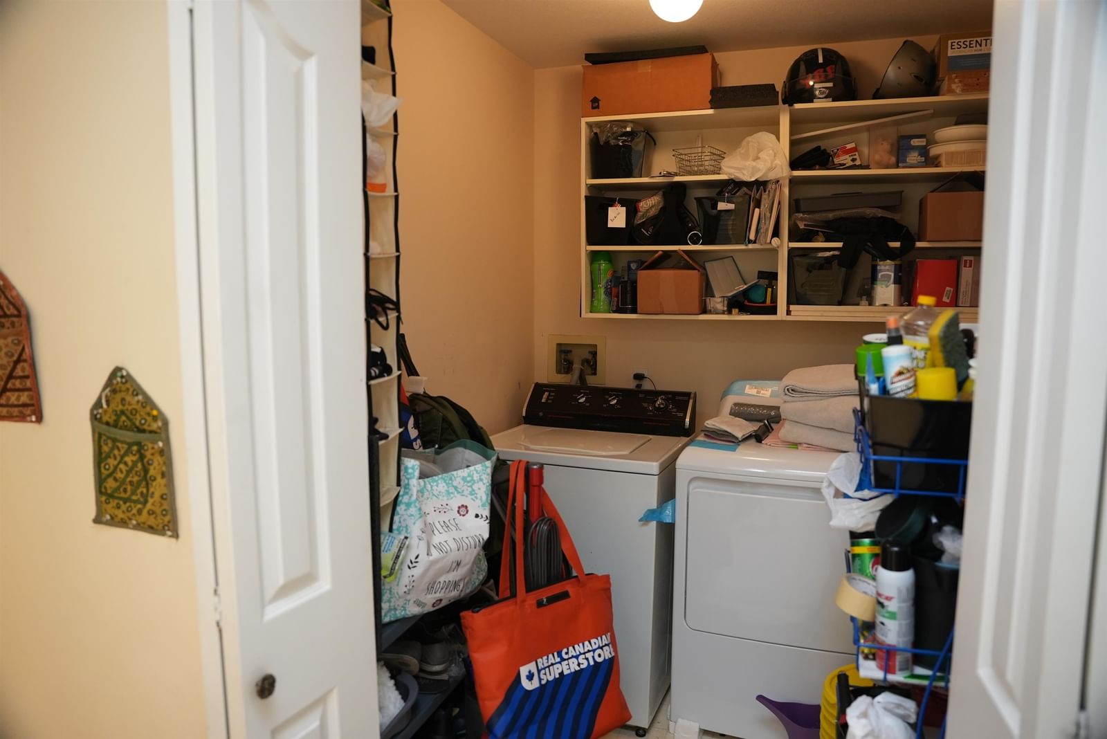 Listing Image 17