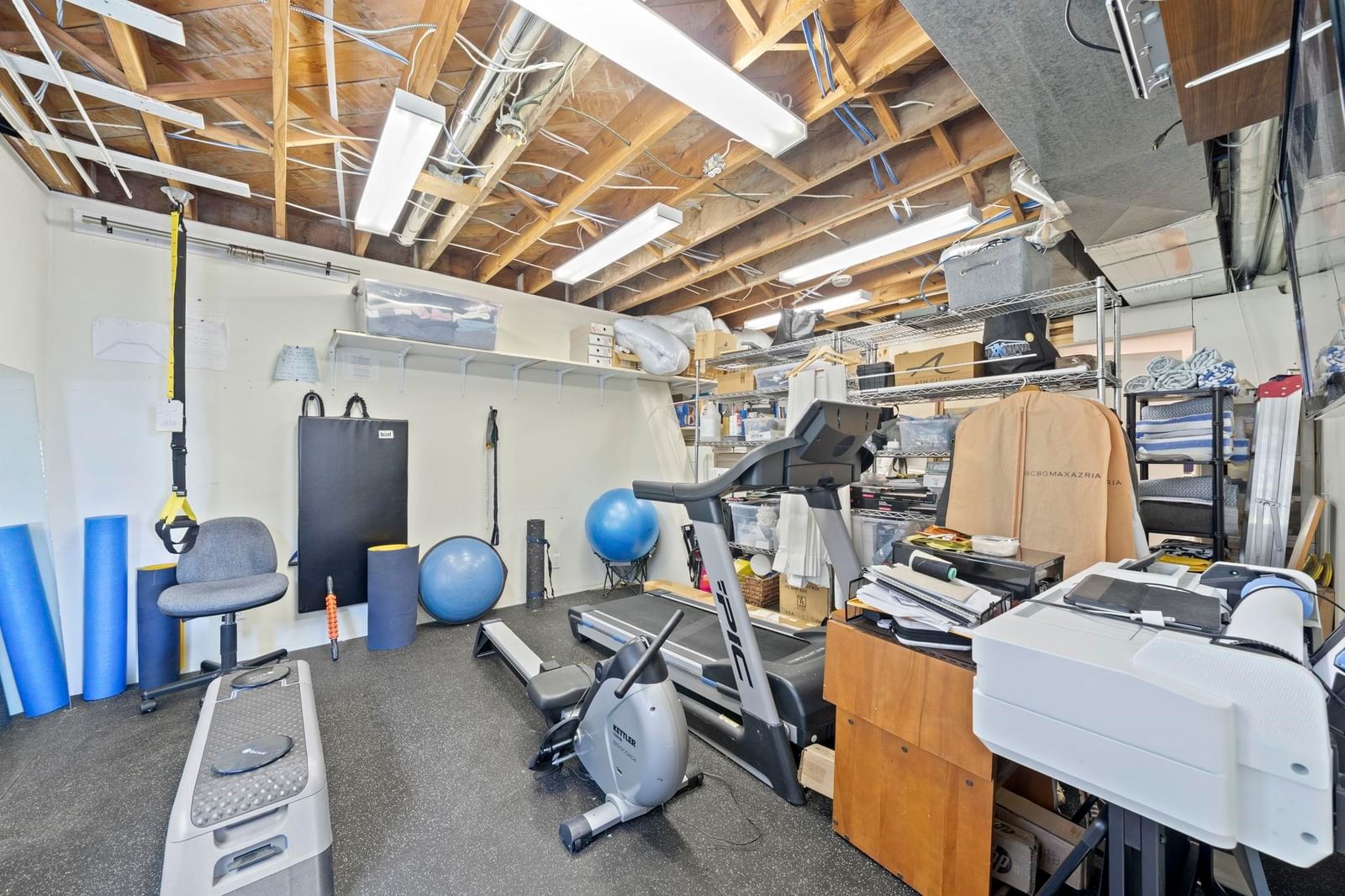 Listing Image 37