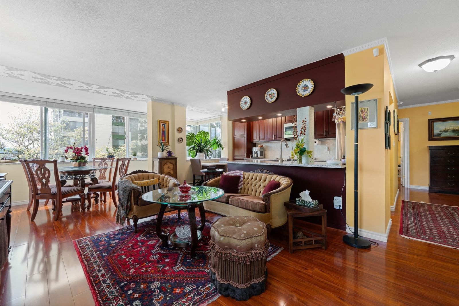 Listing Image 7