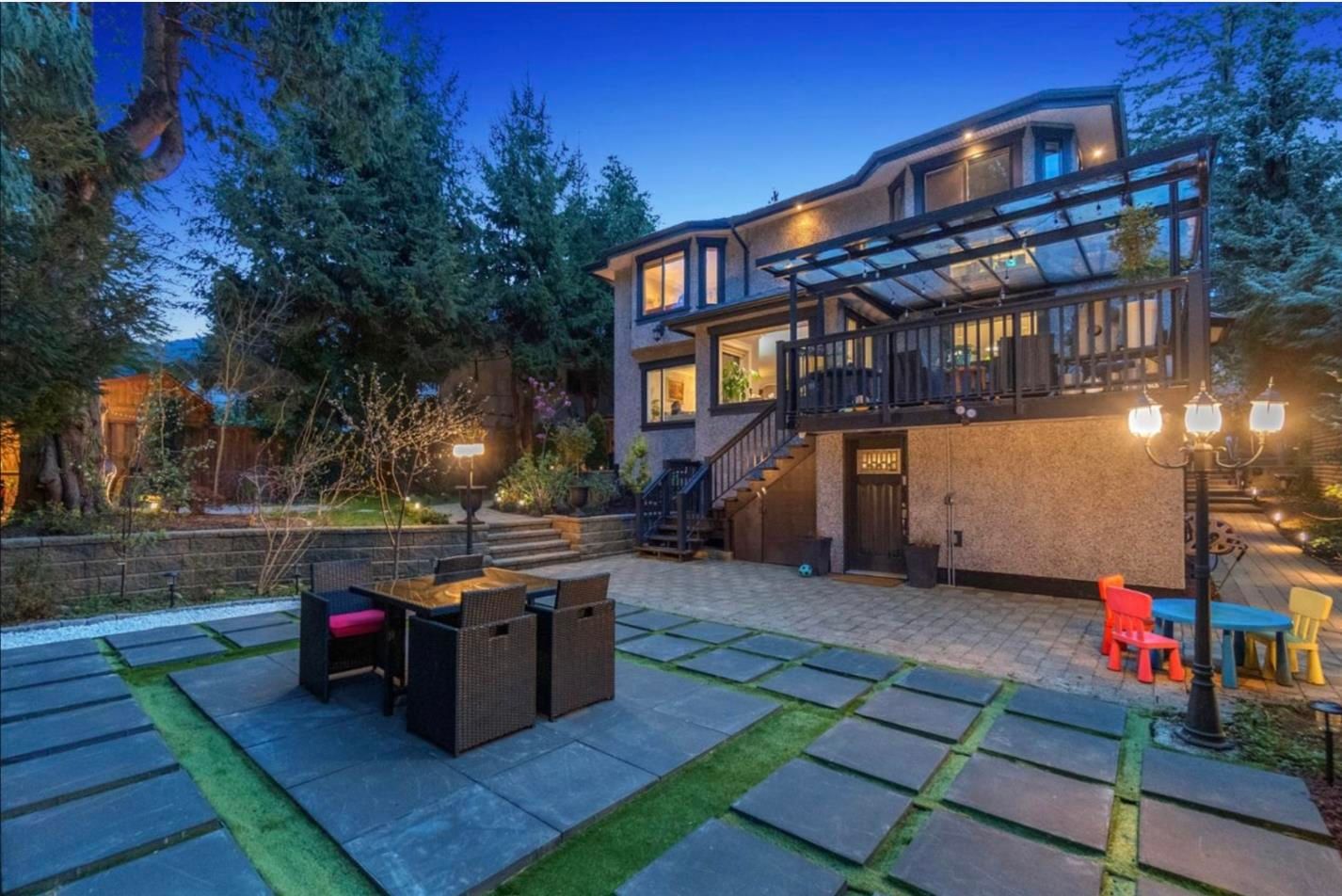 Listing Image 19