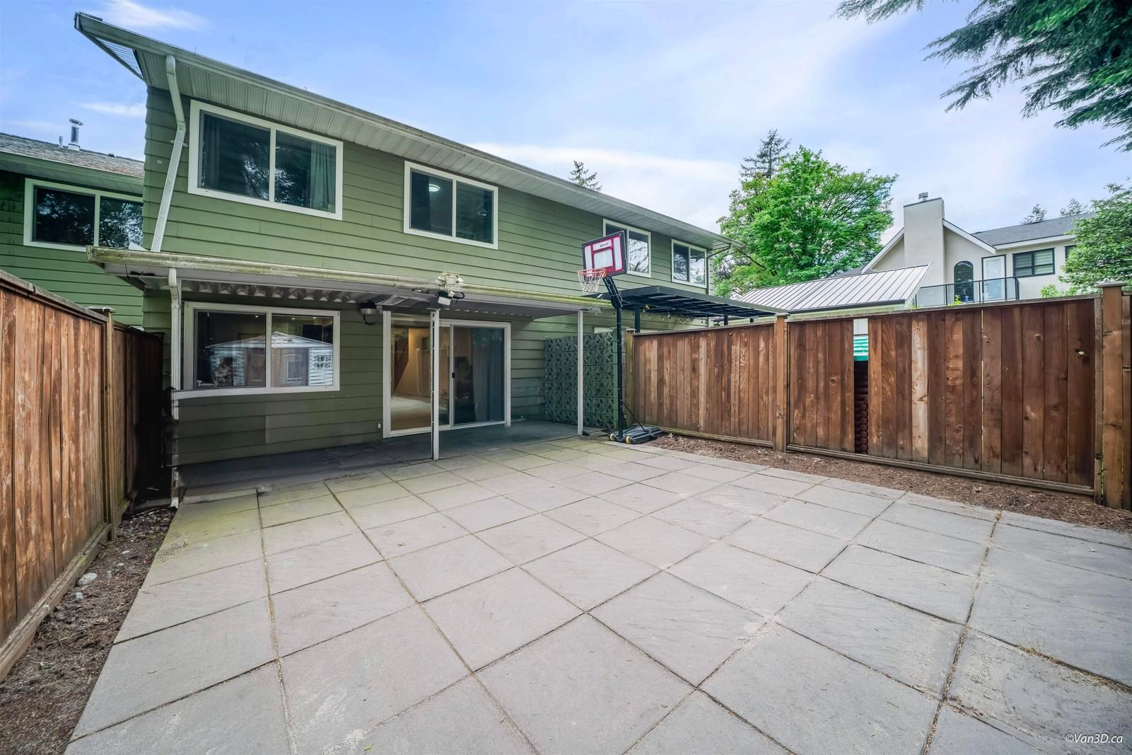 Listing Image 25
