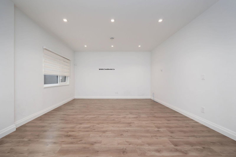 1XX Dowding Road