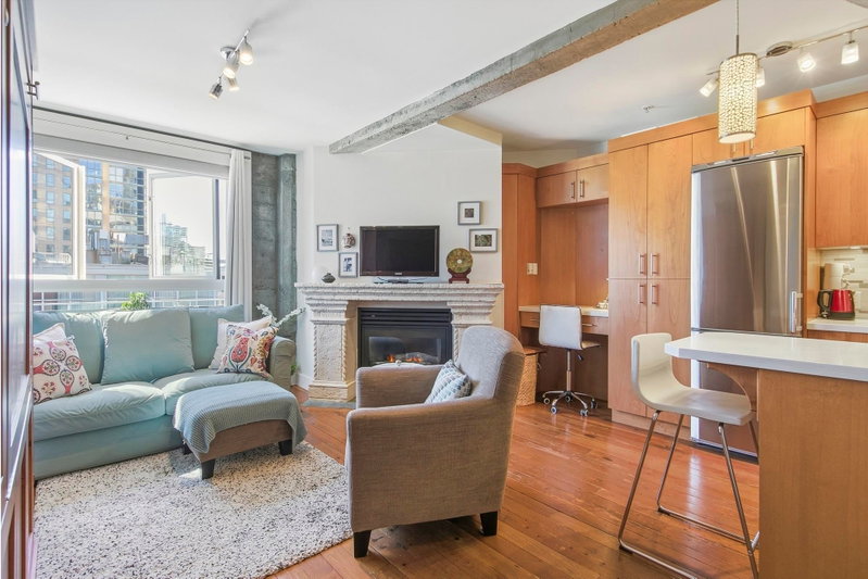 512 - 1216 Homer Street