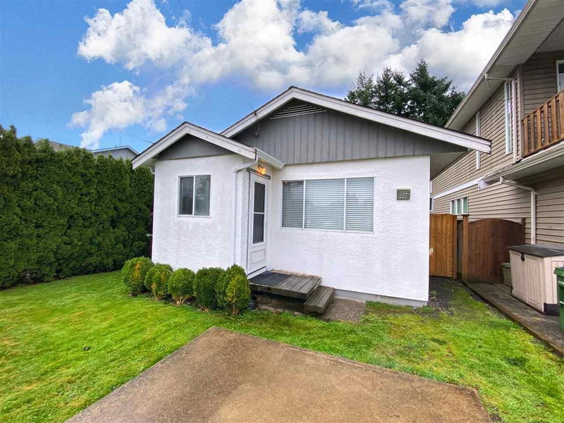 9446 Menzies Street