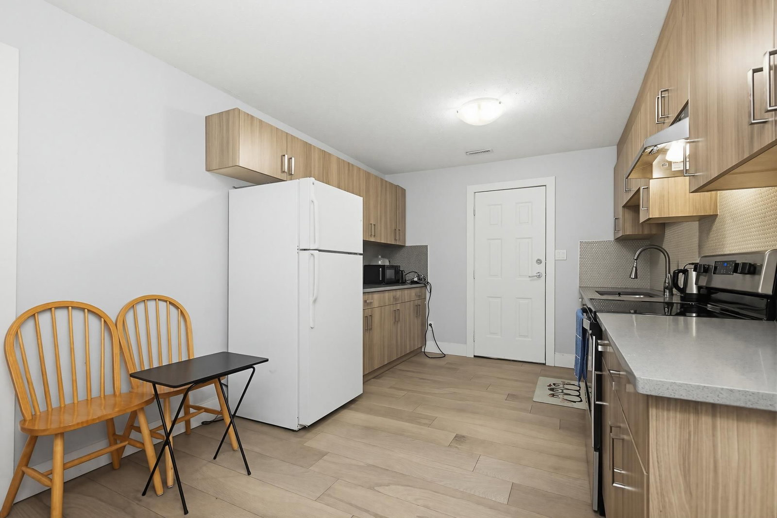 Listing Image 22