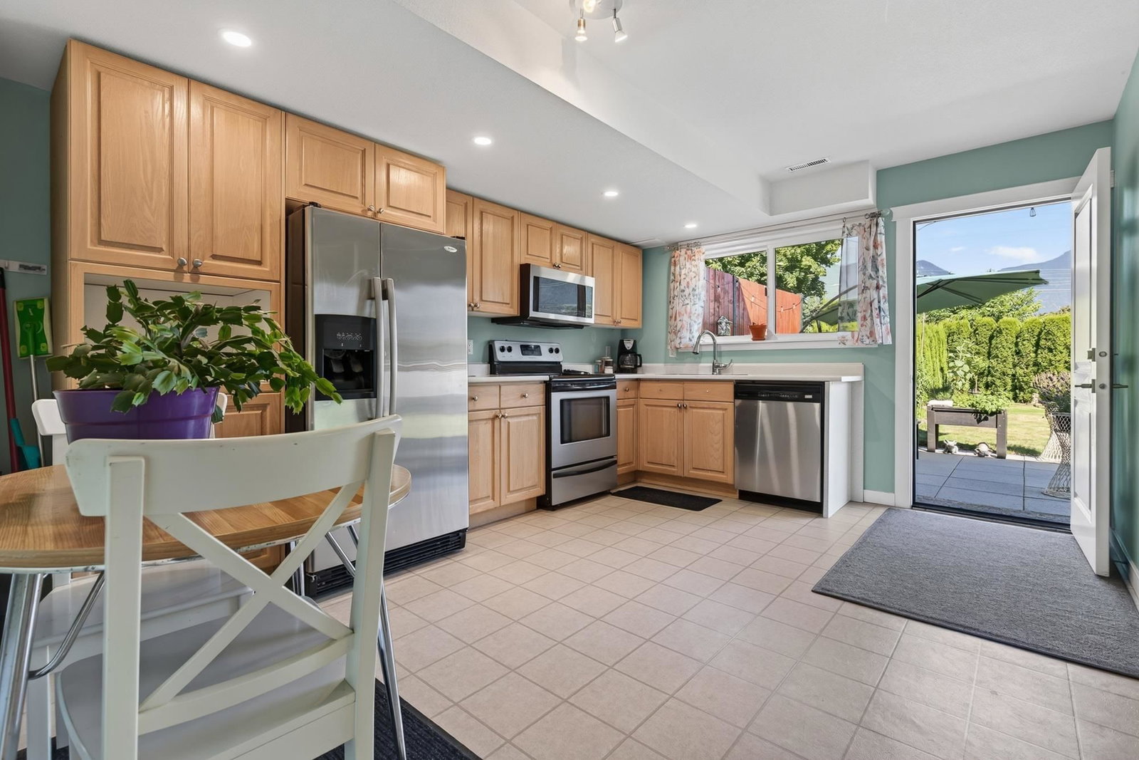 Listing Image 19