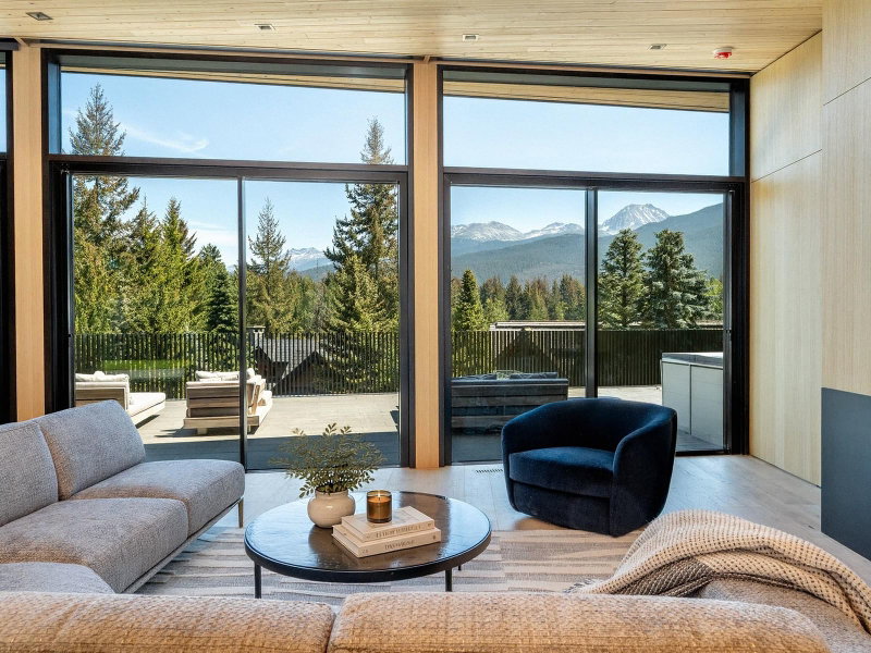 3452 Blueberry Drive