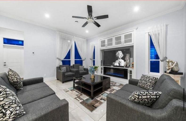 Listing Image 22